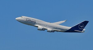 Lufthansa‑Aktie ignoriert Doppel‑Klage – was der Chart aussagt  / Foto: picture alliance/ Daniel Kubirski
